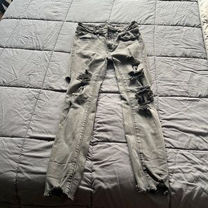 NEVER WORN black American Eagle (size 2) super stretch skinny jeans